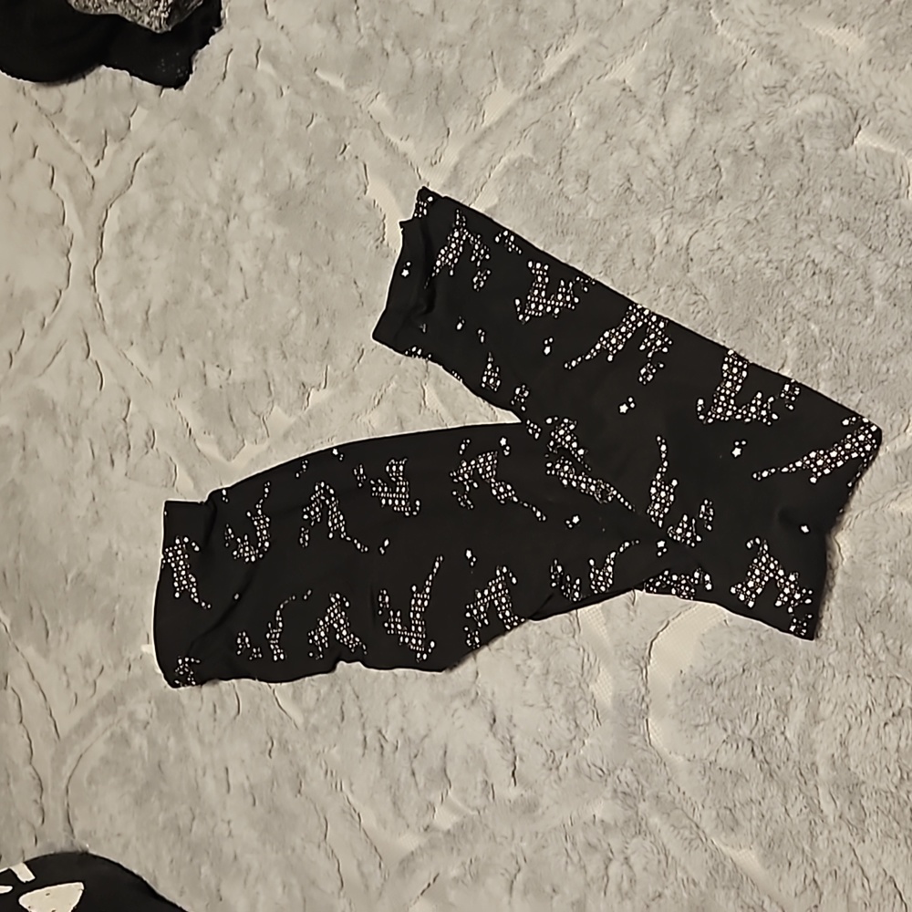 💖$5 add to bundle Reindeer Christmas leggings💖
